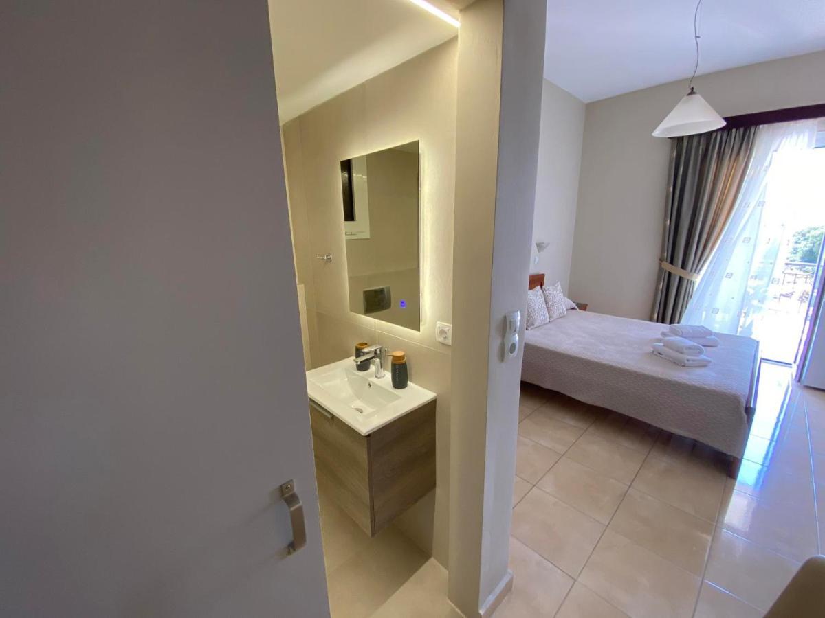 Hotel Pavlos - Studios تولو المظهر الخارجي الصورة