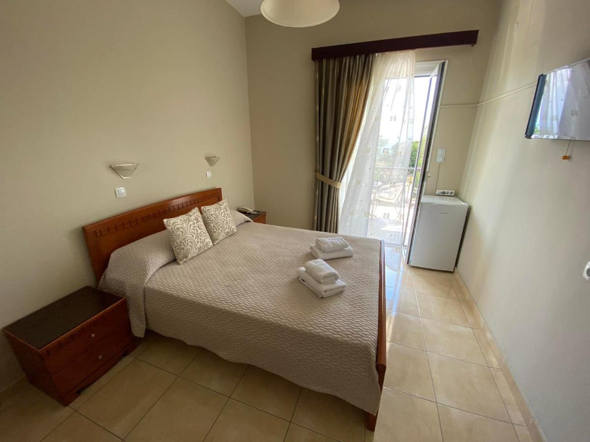 Hotel Pavlos - Studios تولو المظهر الخارجي الصورة