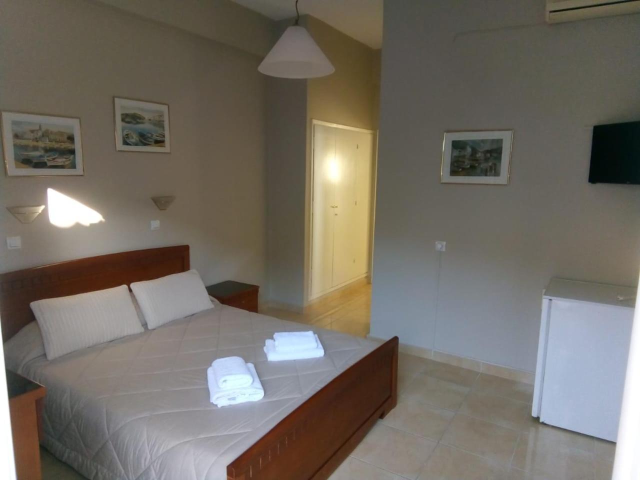 Hotel Pavlos - Studios تولو المظهر الخارجي الصورة